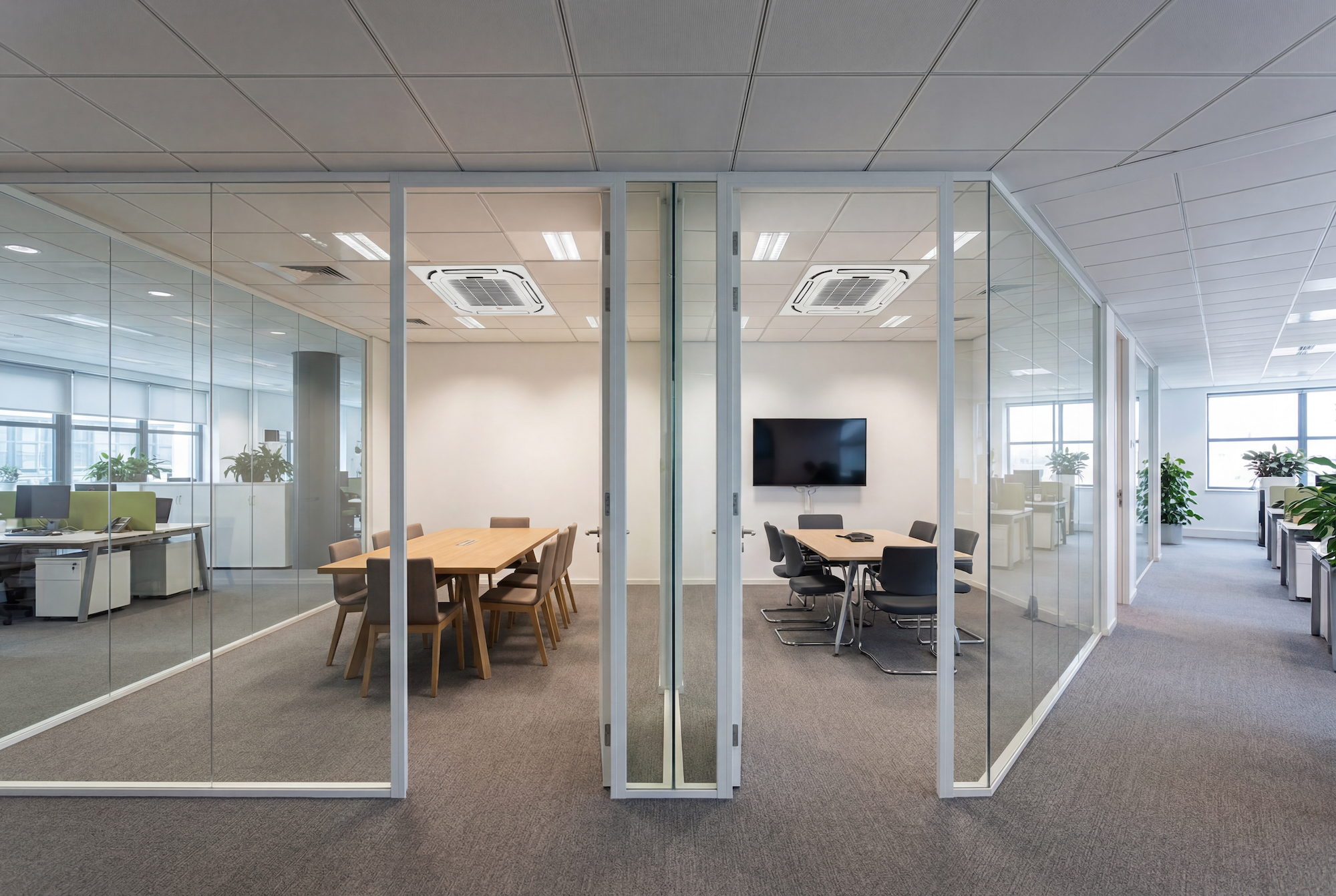 Jake_Can_you_make_a_picture_of_a_office_i_want_to_see_2_conference_ro_89054d29-5715-44af-908c-228d5a526ae1
